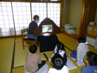 朝のお話会・自然薯うえ (6)