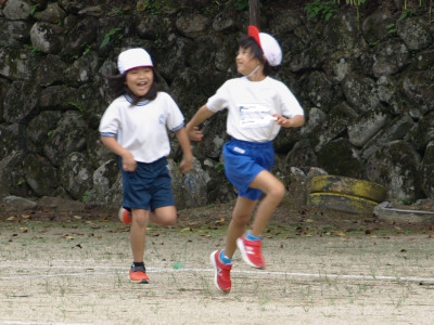 昼休み　２～４年生 (8)