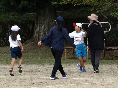 昼休み　２～４年生 (10)