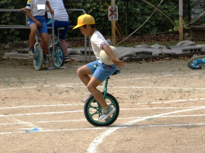 運動会練習　一輪車 (4)