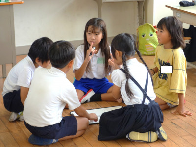 砥部小との交流会  (8)