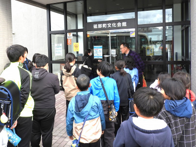 町人権集会での太鼓発表リハーサル (2)