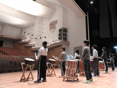 町人権集会での太鼓発表リハーサル (5)