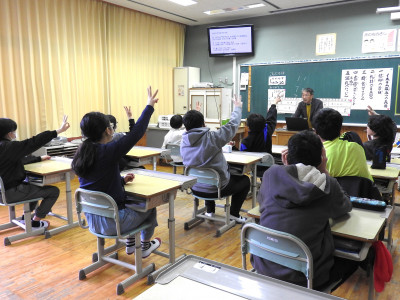 国際理解授業　５・６年生 (3)