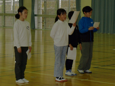 ６年生を送る会 (10)